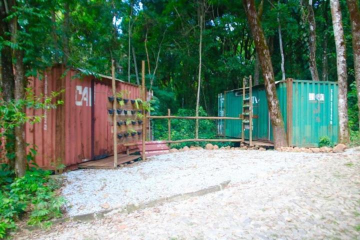 Econtainer Suites Macacos Макакос Екстериор снимка
